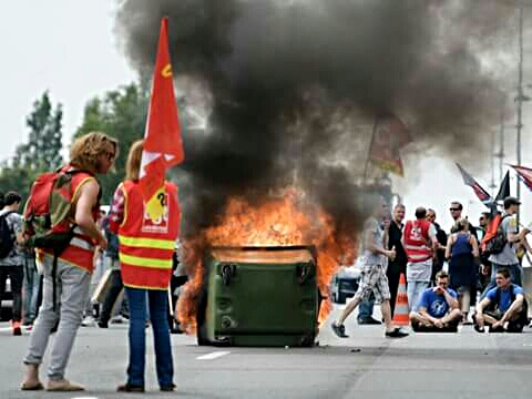 Workers of France fought heroic battle against Hollande’s anti-labour policies