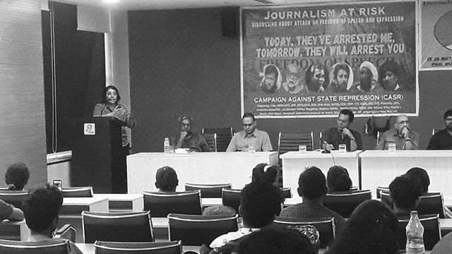 India needs alternative people's media, distinguished journalists say at CASR event